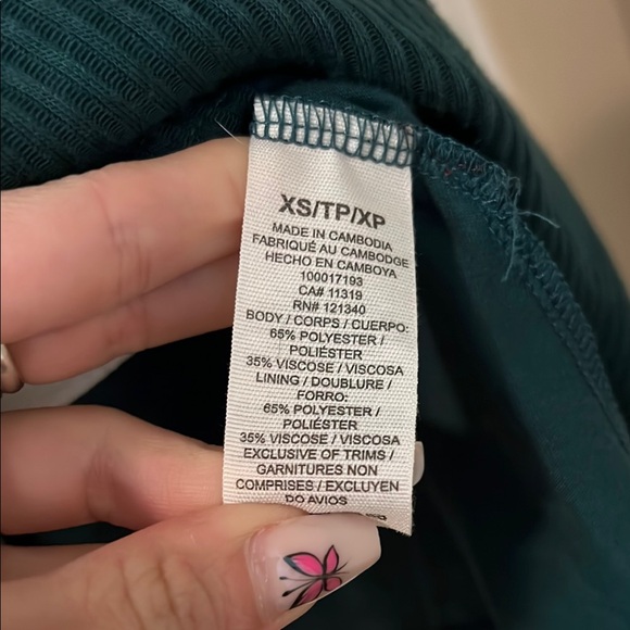 Garage | Women’s Size XS Elegant Green Halter Dress - Picture 4 of 5